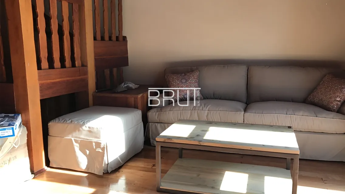 Chalet for Sale in Kfardebian