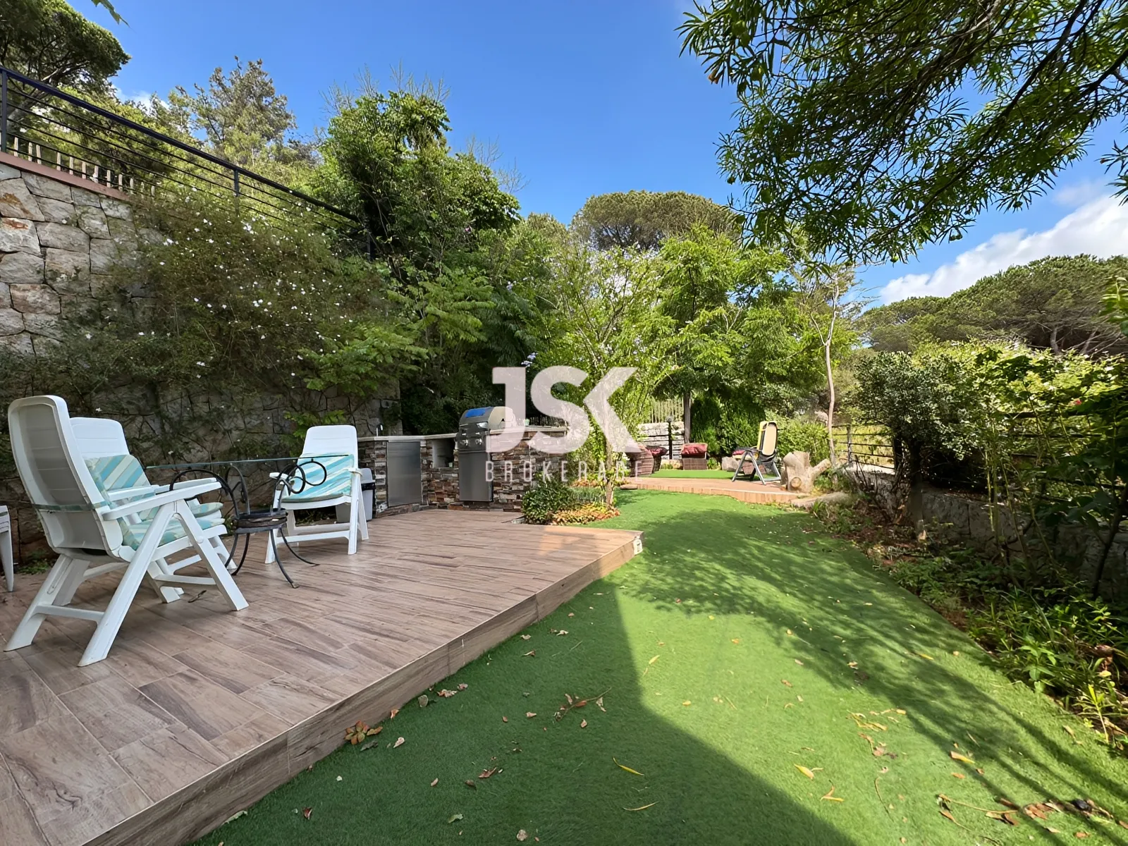Apartment for Sale in Baabdat