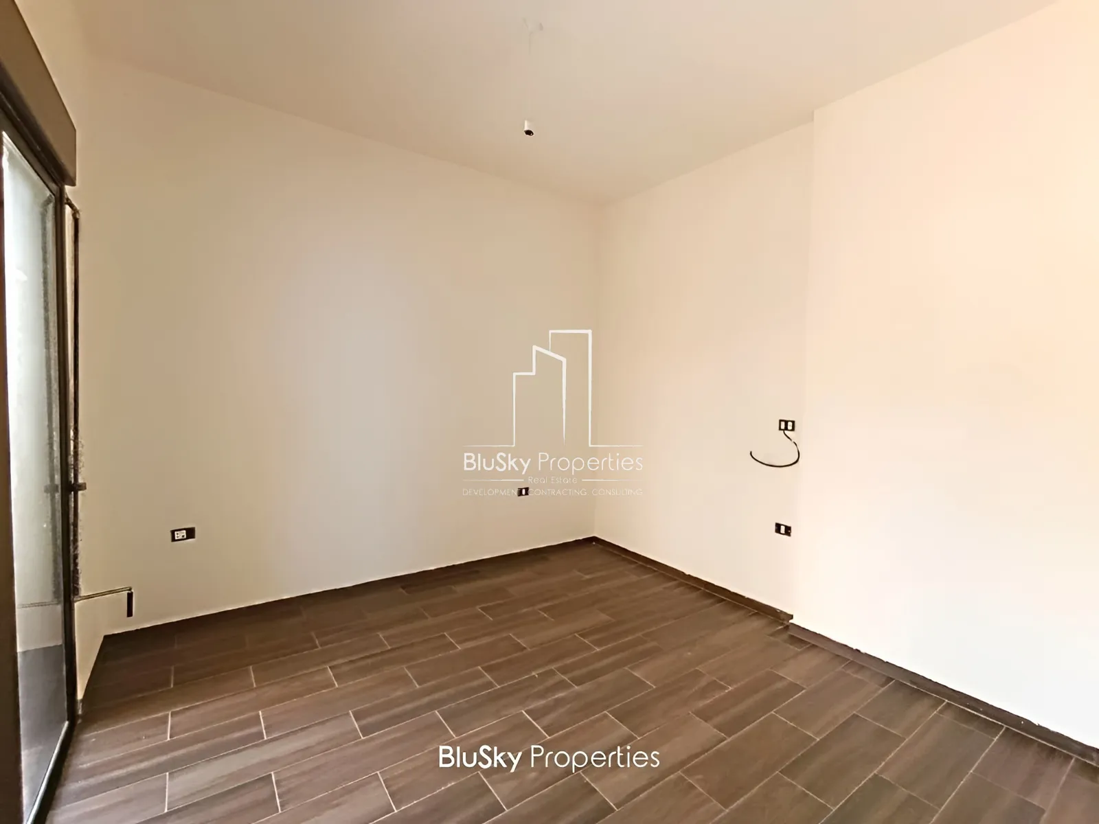 Apartment for Sale in Halat
