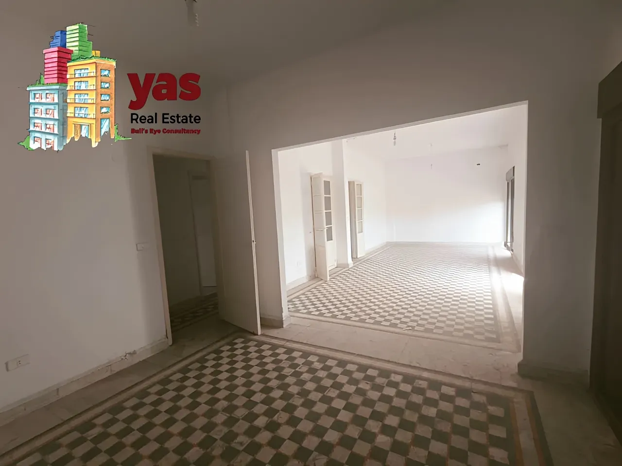 Apartment for Sale in Ain El Remmaneh - 4 bed, 2 bath