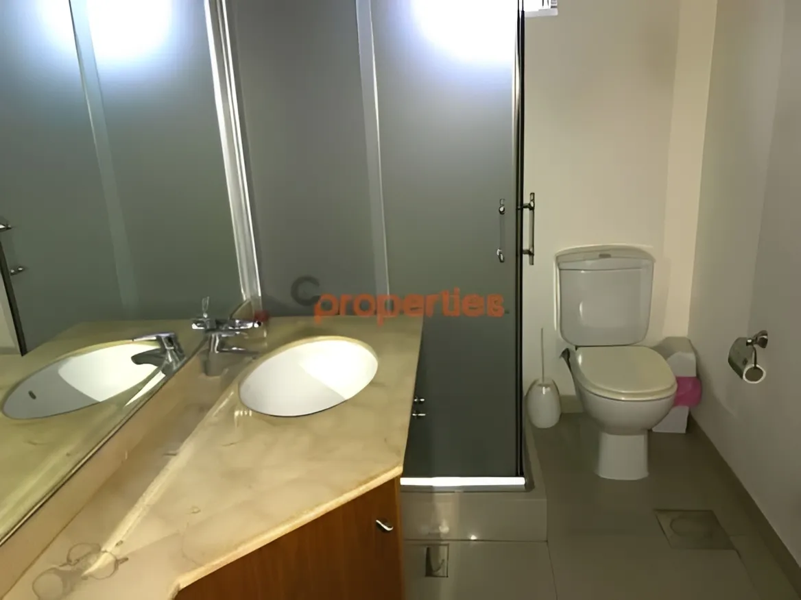 Office for Rent in Zalqa