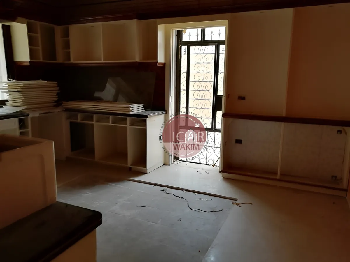 Triplex for Sale in Cornet Chahwan