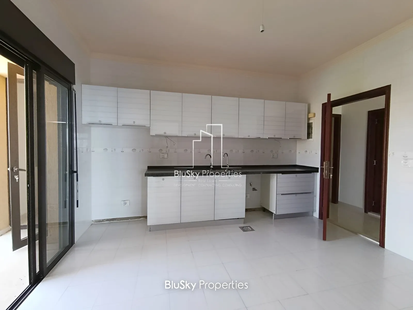 Apartment for Sale in Qartboun - 3 bed, 3 bath