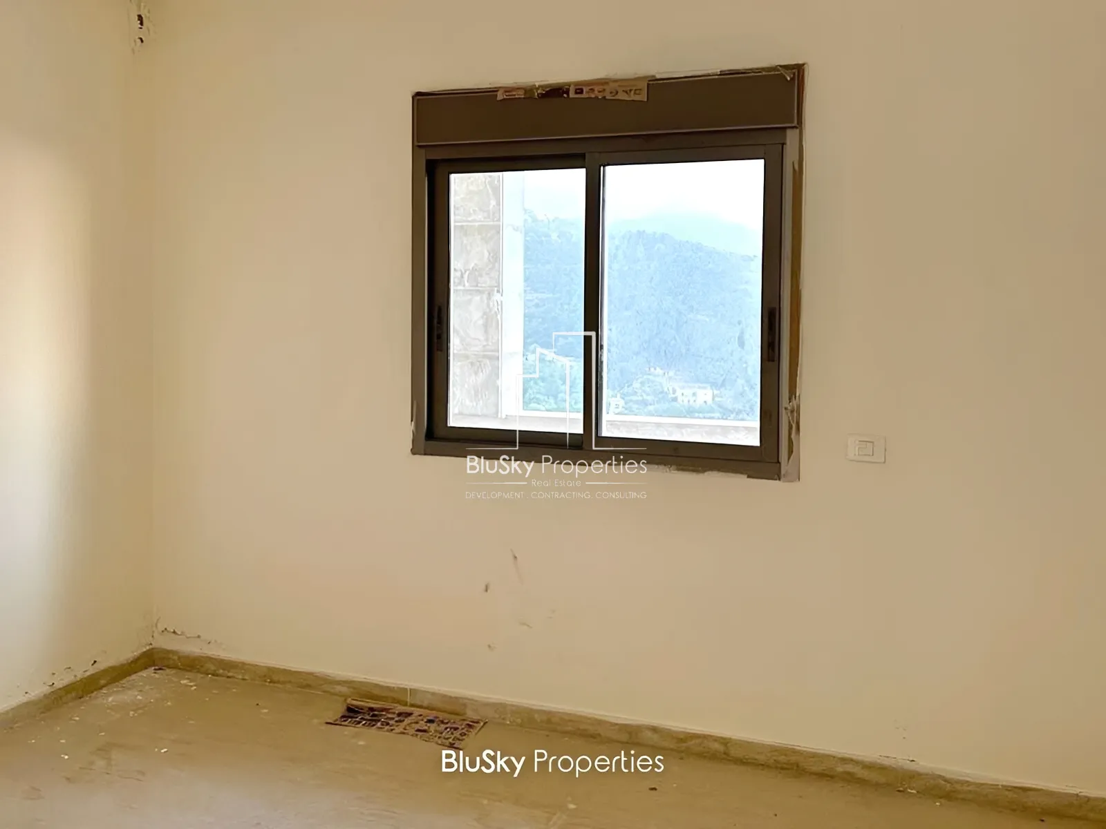 Duplex for Sale in Kfour