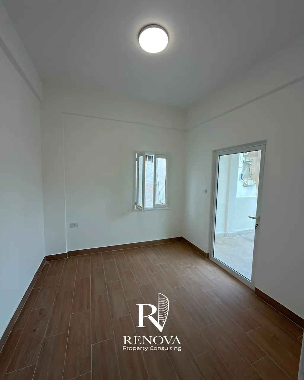 Apartment for sale in Forn El Chebbak