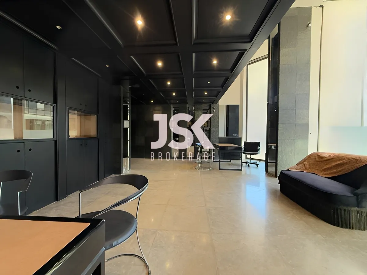 Shop for rent in Achrafieh