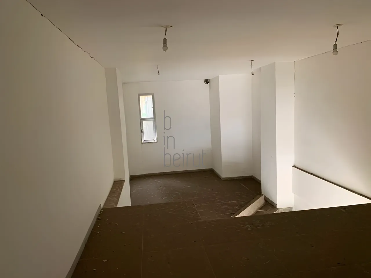 Shop for rent in Saint Nicolas