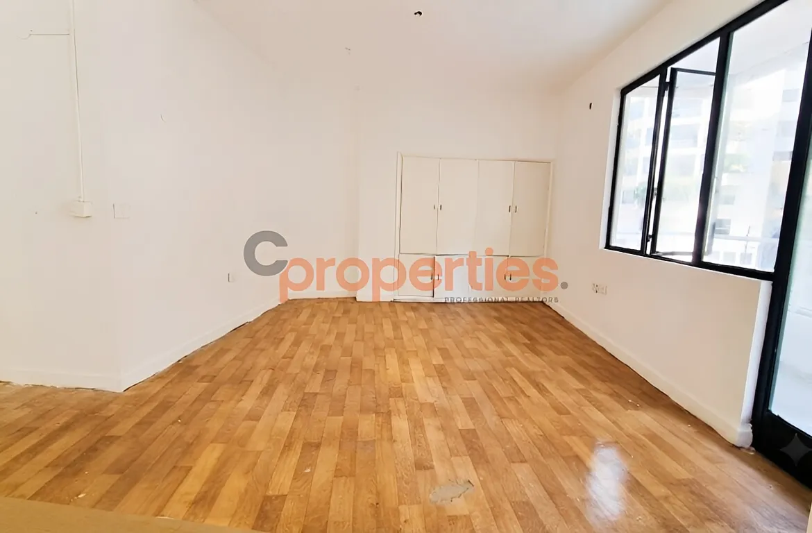 Office for Rent in Achrafieh