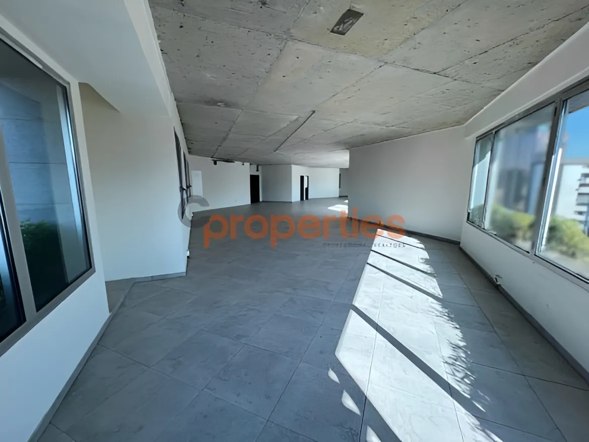 Office for Rent in Dekwaneh