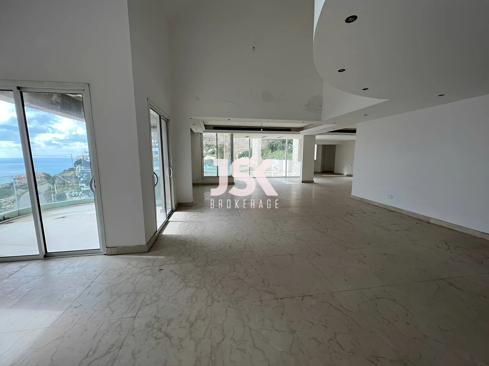 Apartment for Sale in Adma w Dafnah