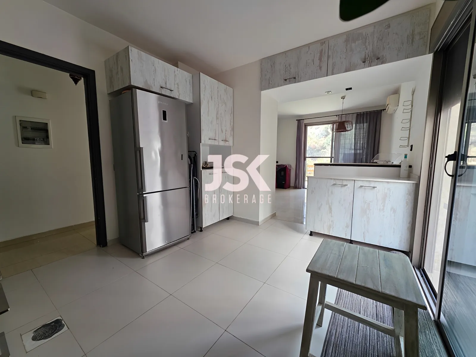 Apartment for Rent in Antelias