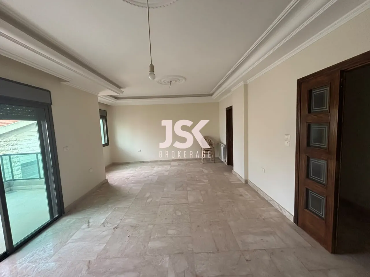 Apartment for Rent in Mazraat Yachoua