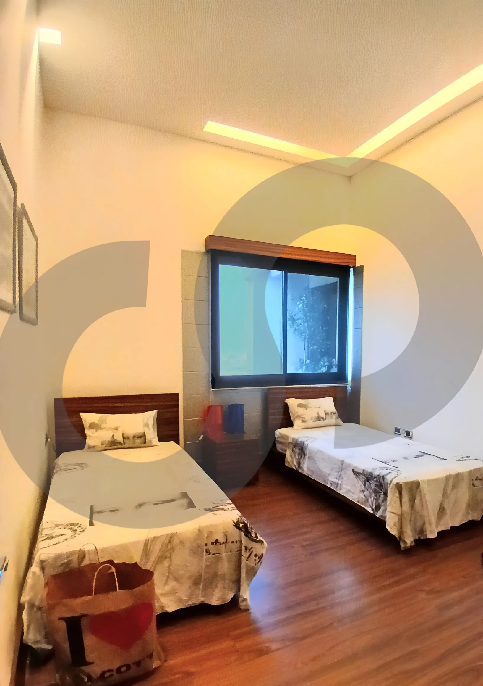 Apartment for Sale in Haret Sakher