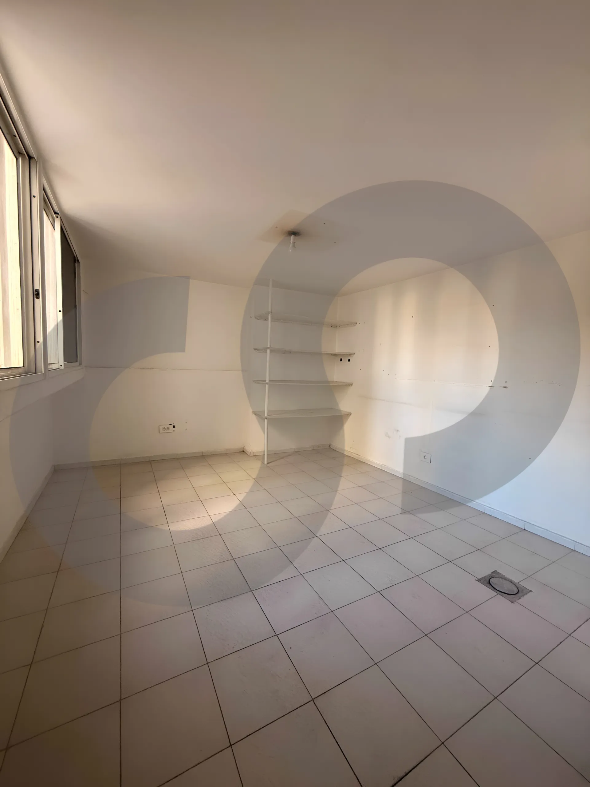 Building for Rent in Jal El Dib