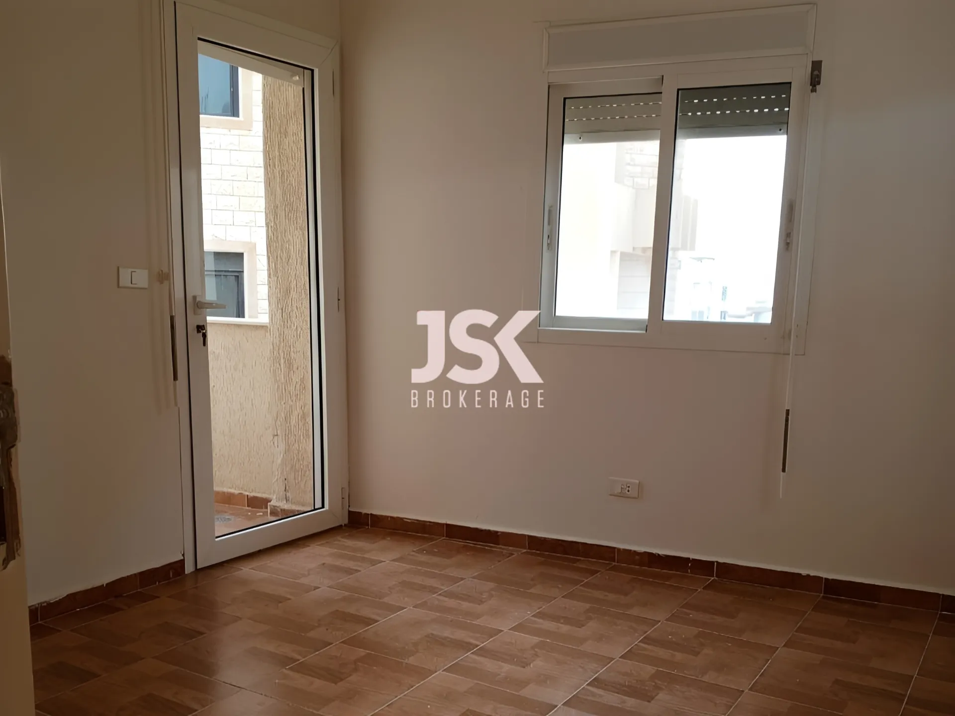 Apartment for Sale in Halat