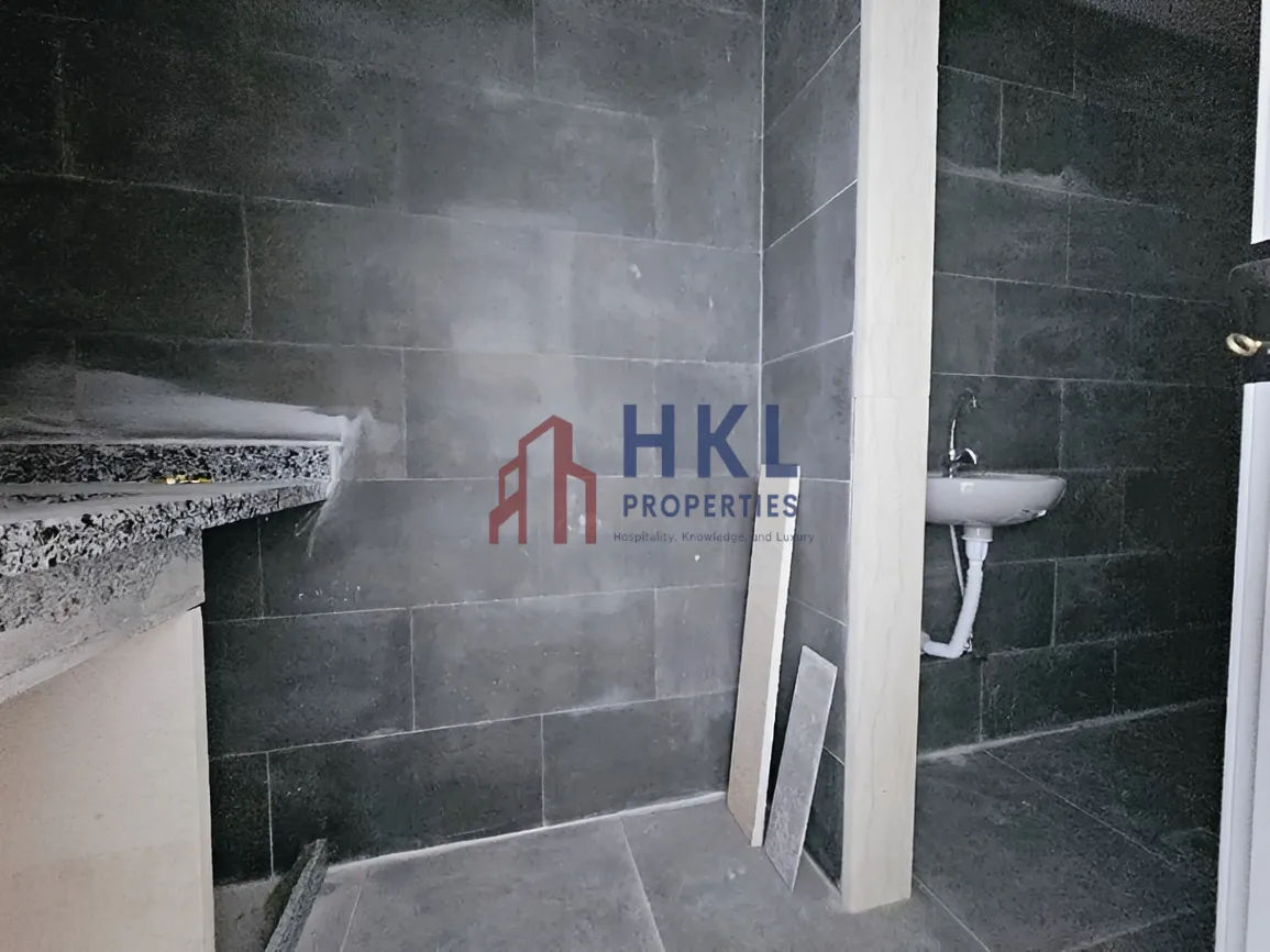 Office for rent in Achrafieh