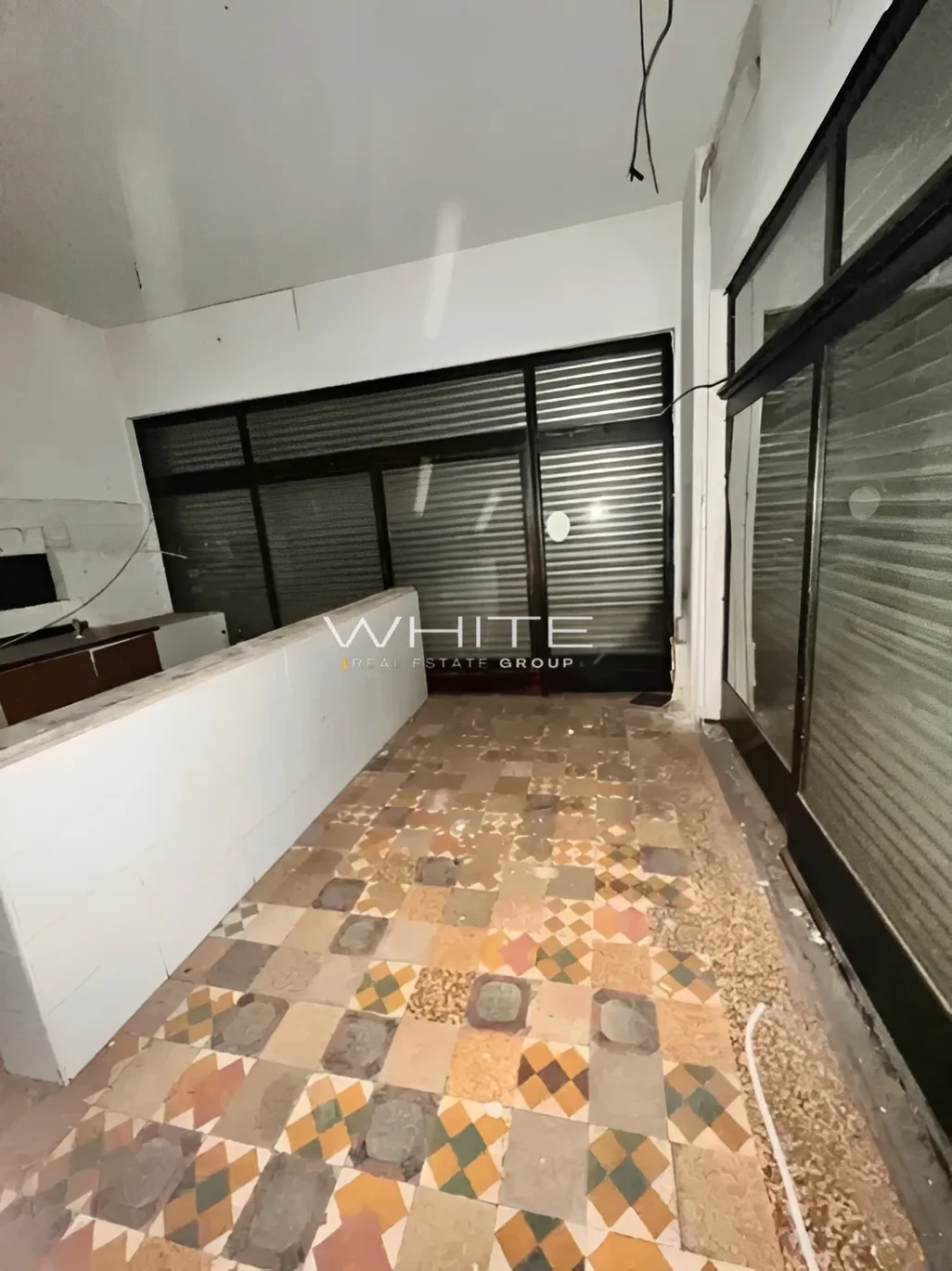 Shop For Rent in Achrafieh