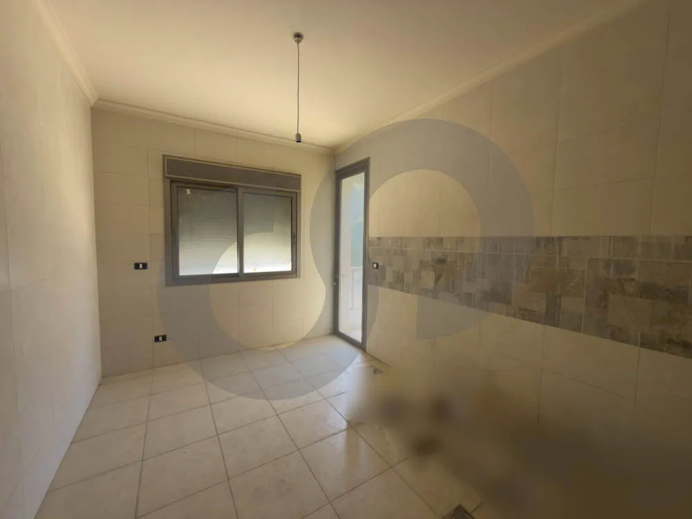 Apartment for Sale in Ballouneh