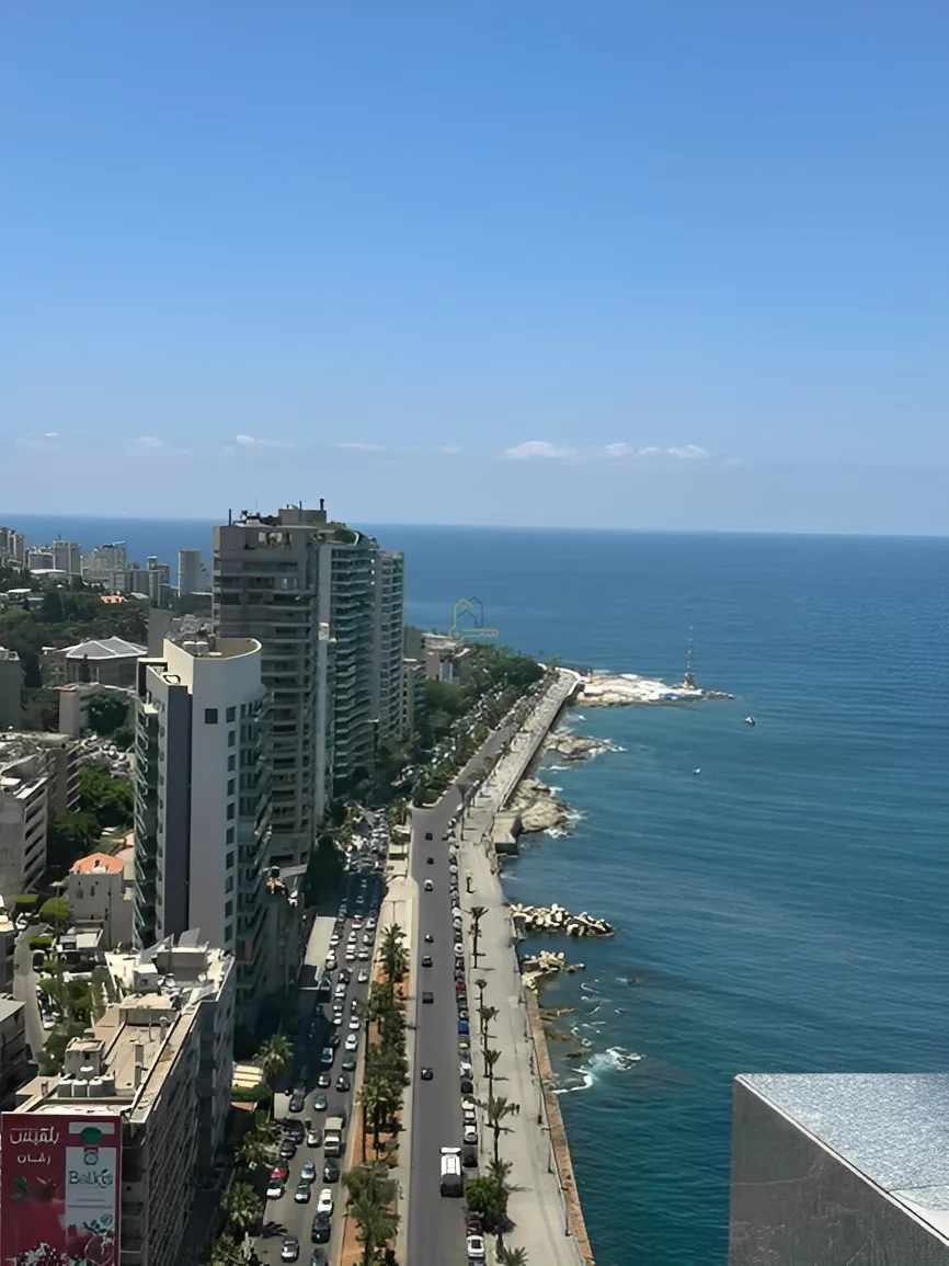 Apartment for Sale in Ain Al Mraiseh, Beirut, Lebanon