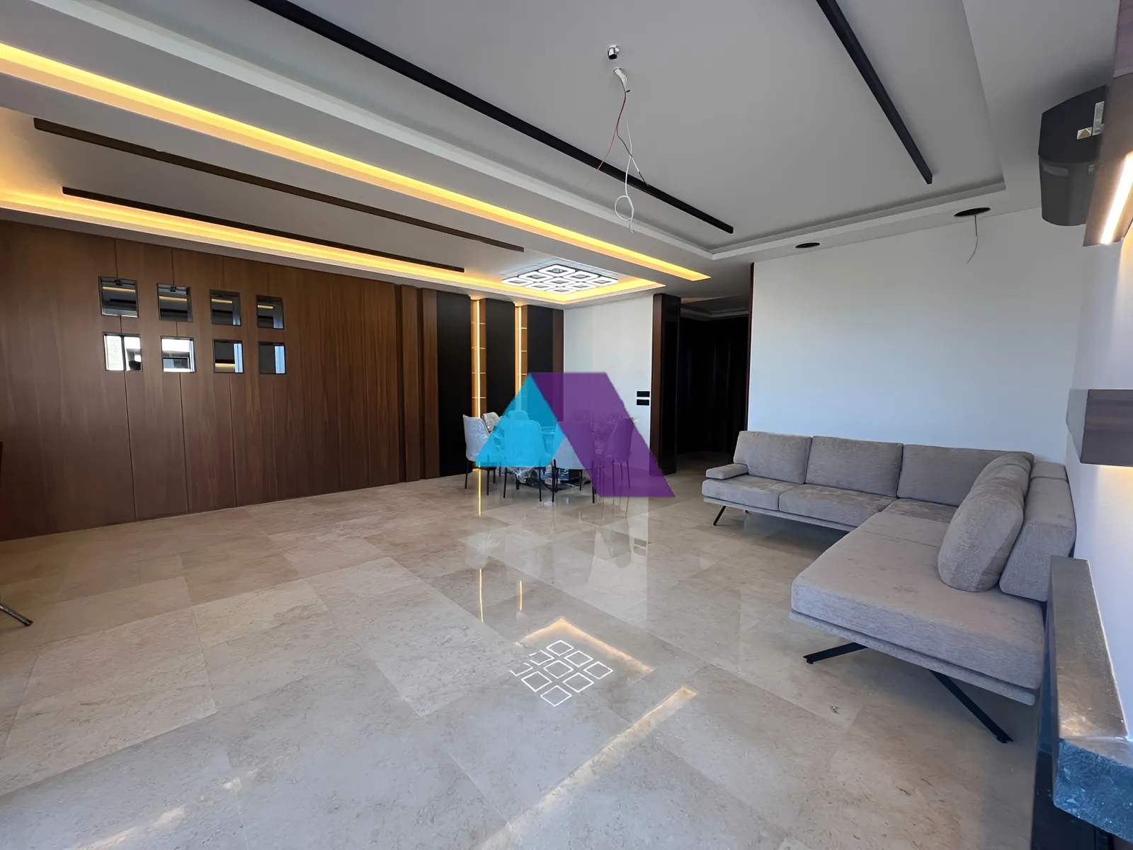 Apartment for Sale in Ain Saadeh