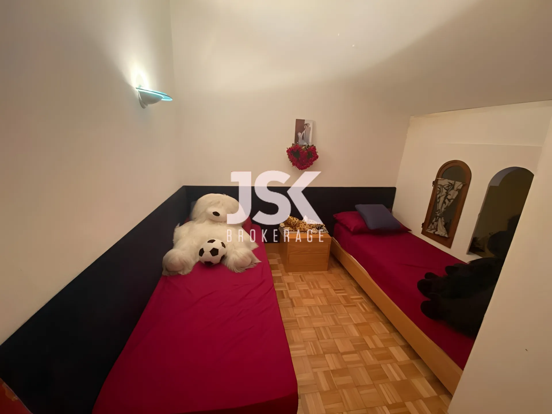 Chalet for Sale in Zaarour