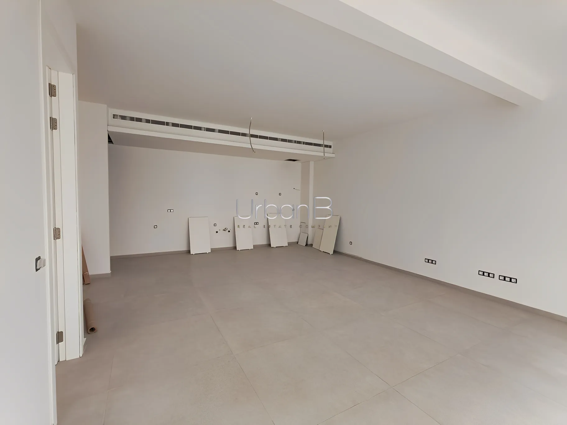 Apartment for Sale in Achrafieh, Beirut, Lebanon - 1 bed, 1 bath