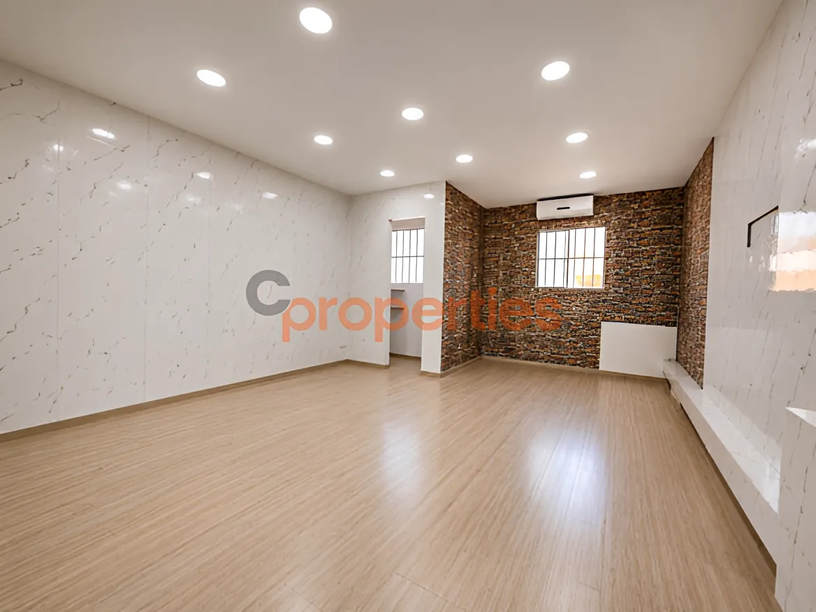 Shop for Rent in Fanar