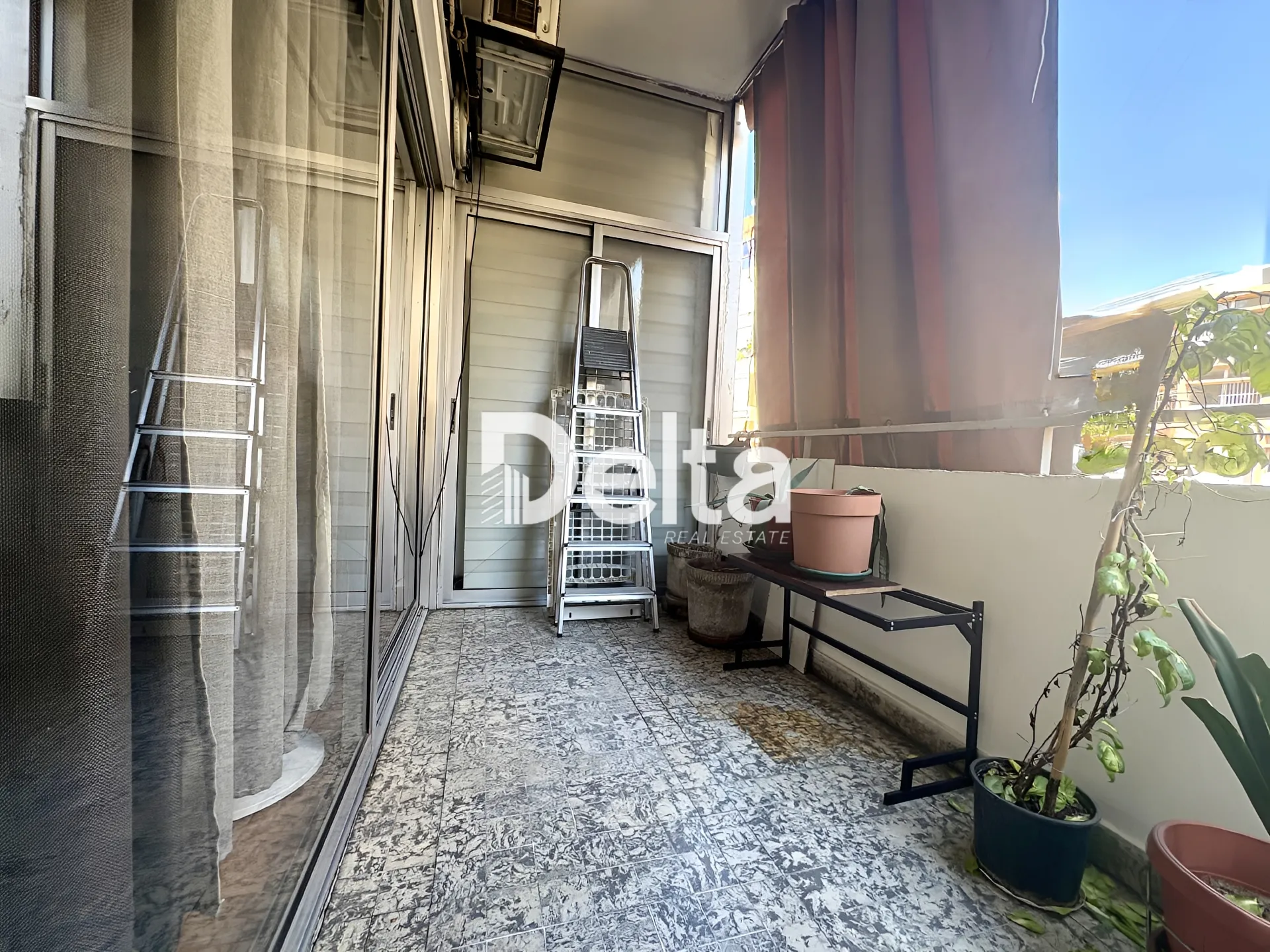 Apartment for sale in Zarif