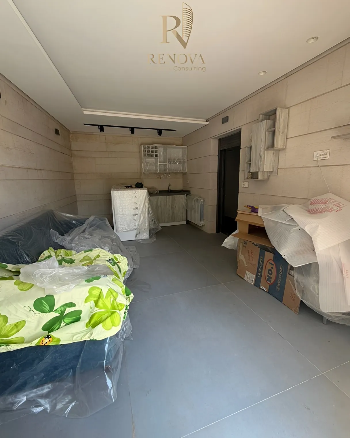 Building for rent in Mansourieh, Lebanon