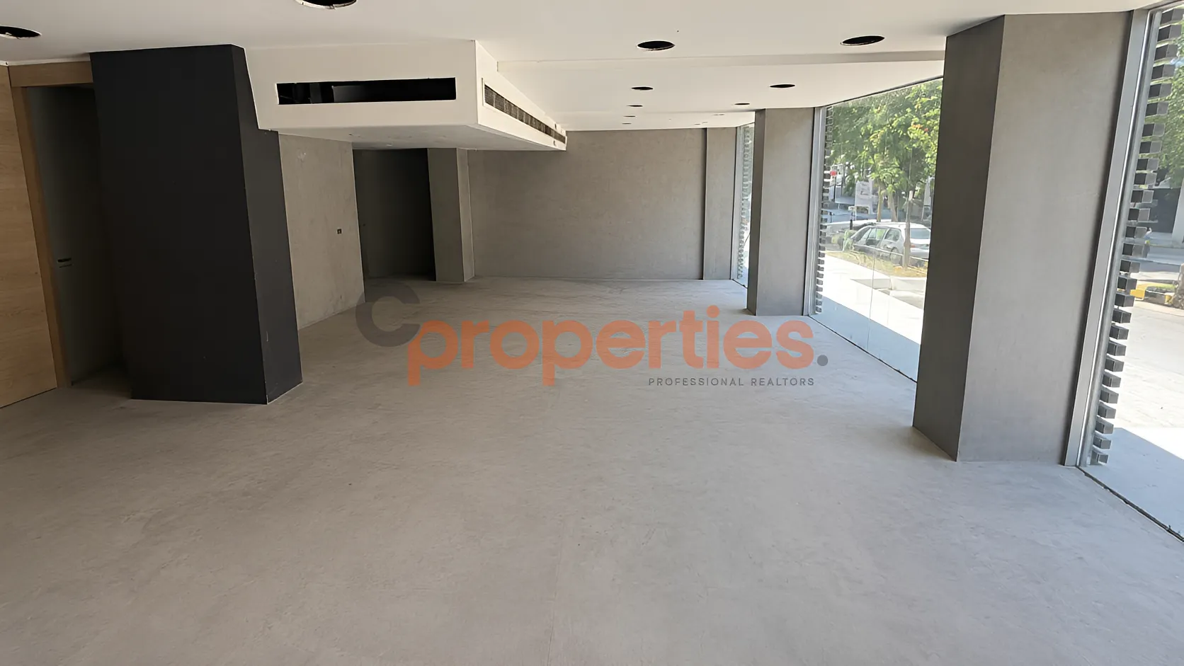 Showroom for Rent in Gemmayzeh