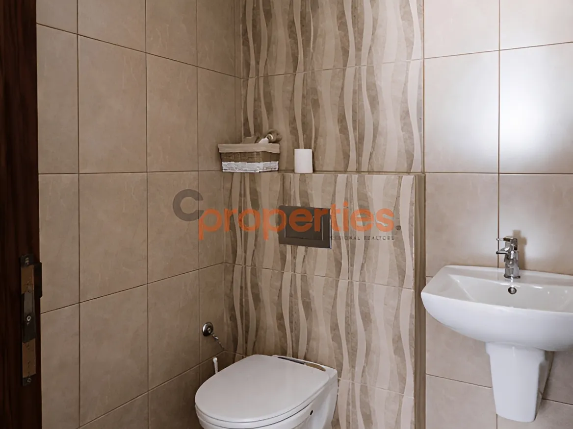 Apartment for Sale in Safra