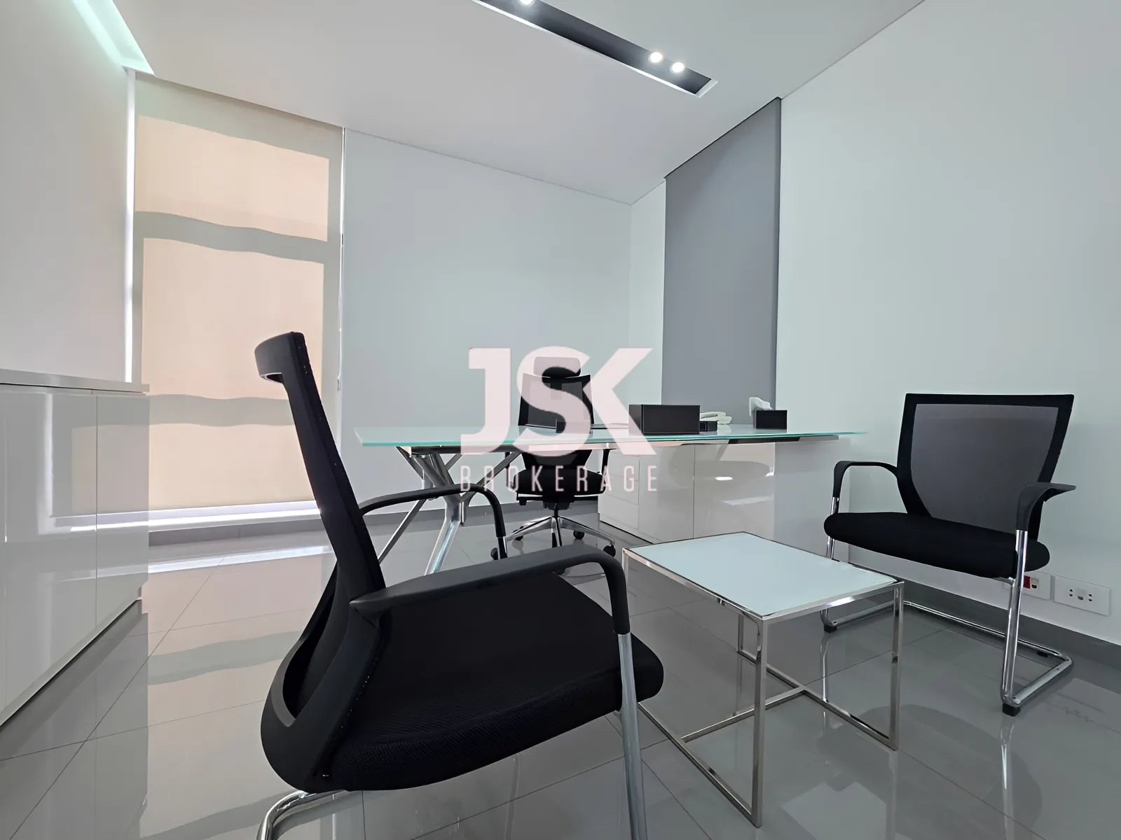 Office for Sale in Baabda