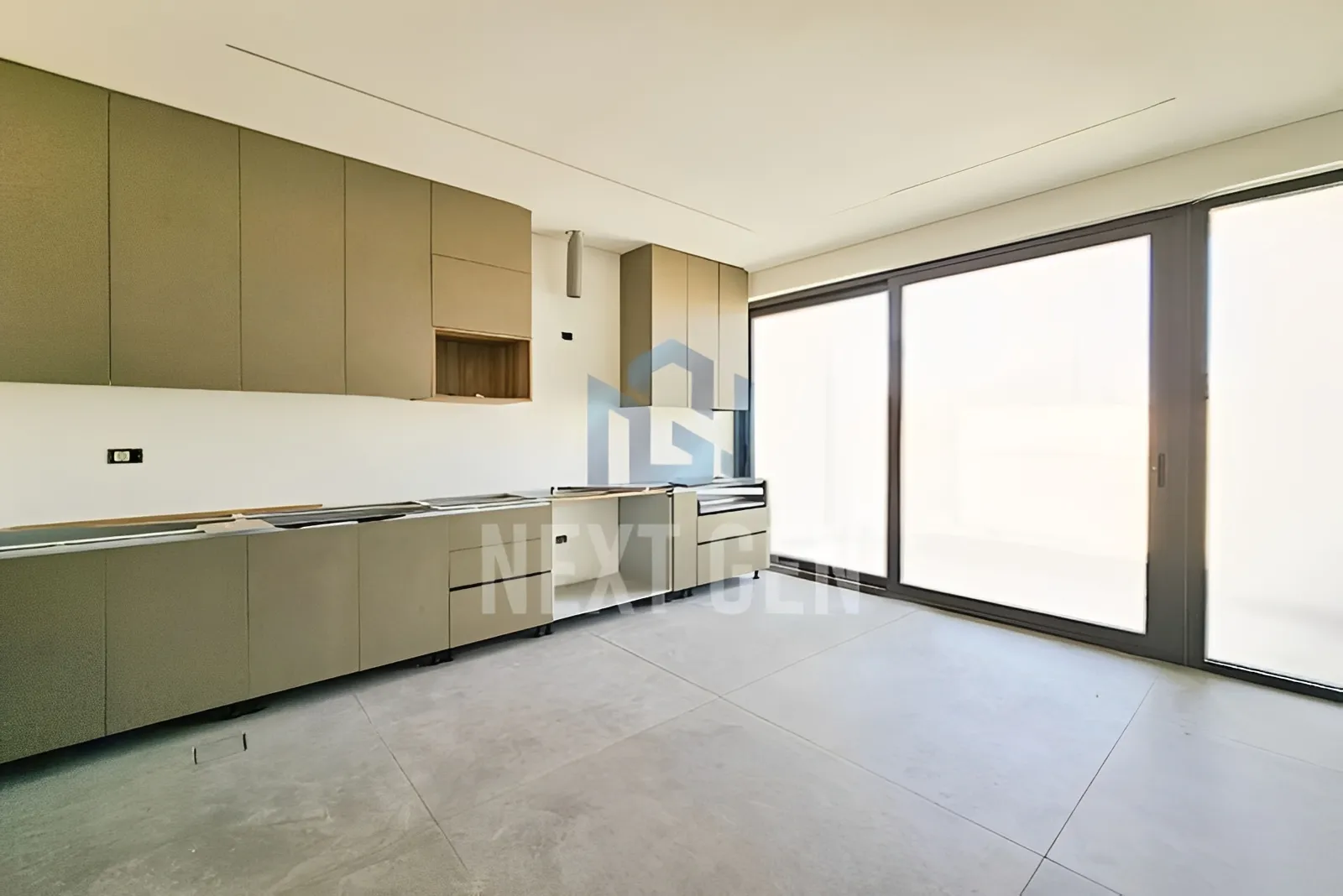 Apartment for Sale in Jnah, Lebanon - 3 bed, 5 bath