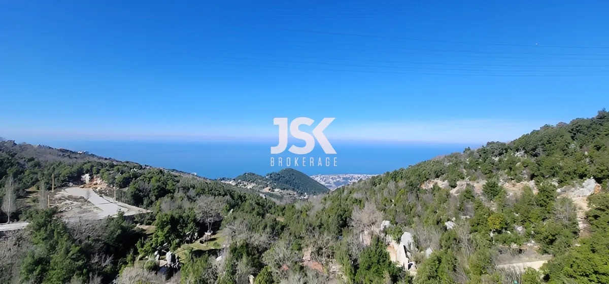 Apartment for Sale in Aachqout, Lebanon - 3 bed, 4 bath
