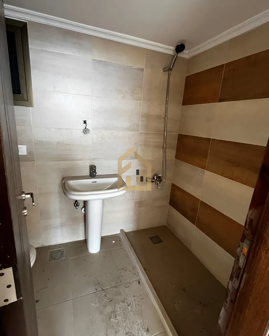 Apartment for sale in Bourj Abi Haydar, Beirut, Lebanon