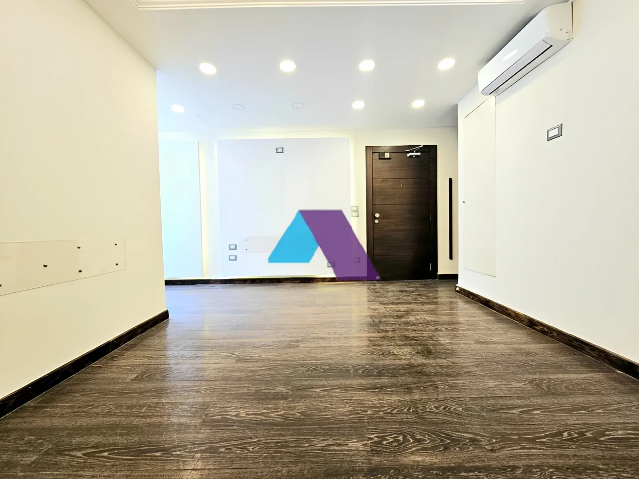 Office for Sale in Verdun