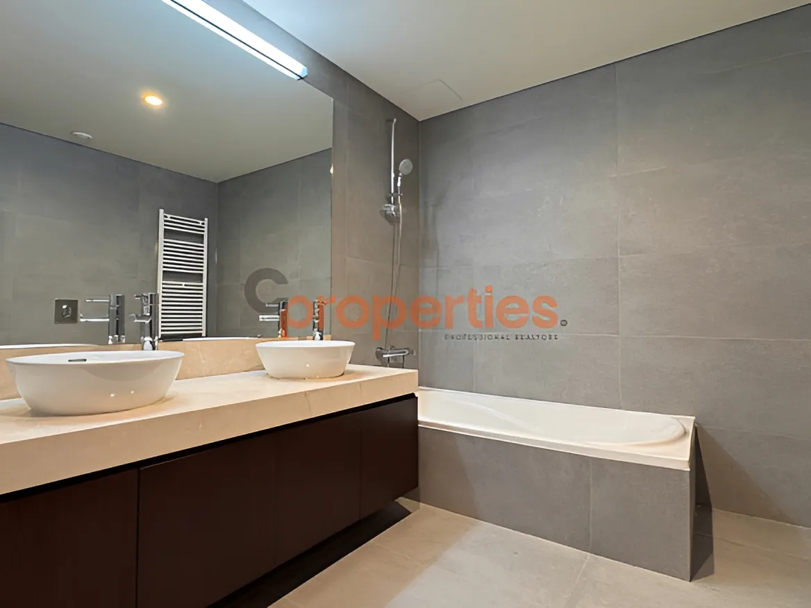 Apartment for Sale in Beit Misk