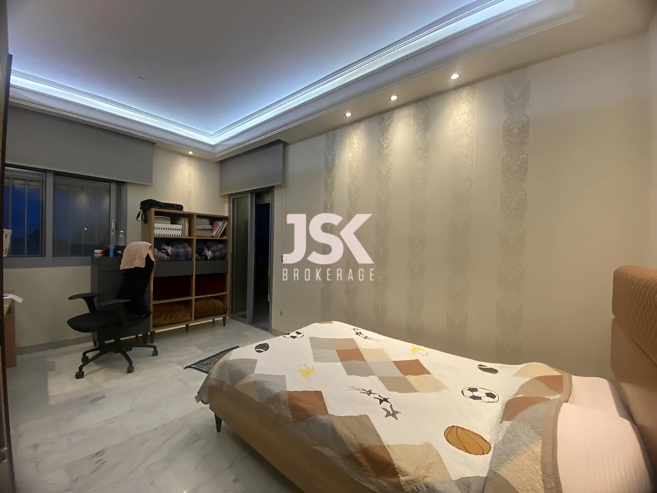 Apartment for Sale in Mar Elias, Beirut