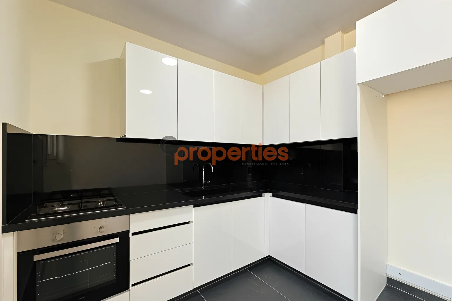 Apartment for rent in Rabieh, Lebanon - 2 bed, 3 bath