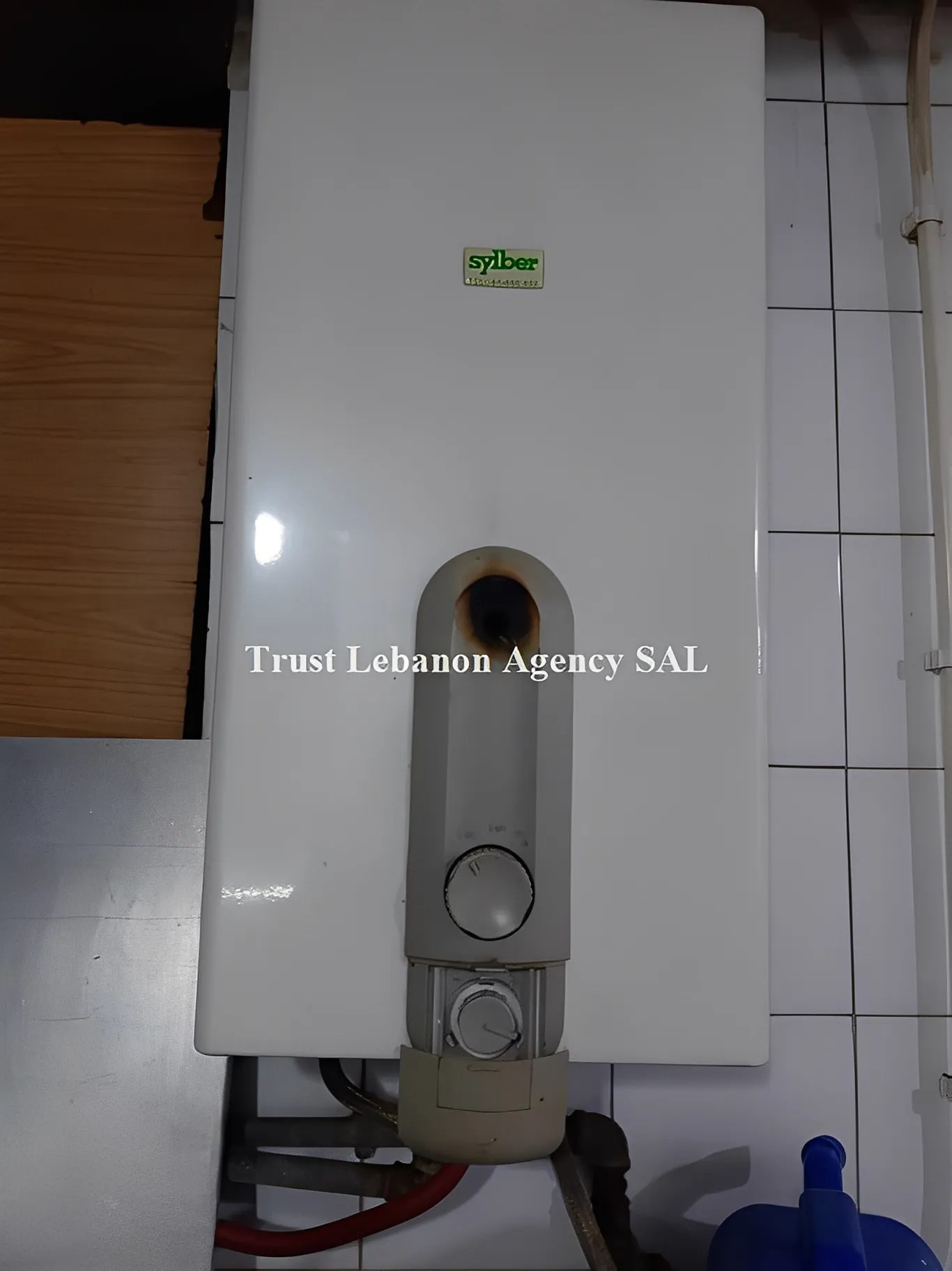 Shop for sale in Baabda, Hadath