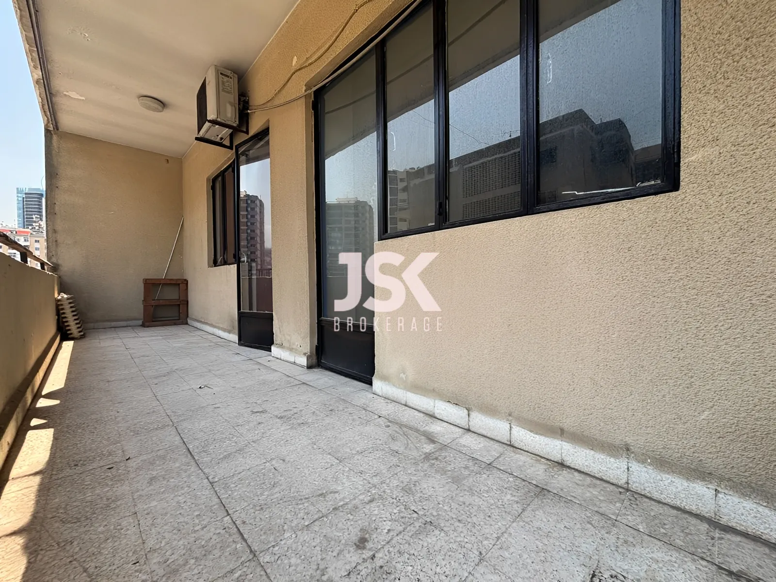 Office for Rent in Naqqache