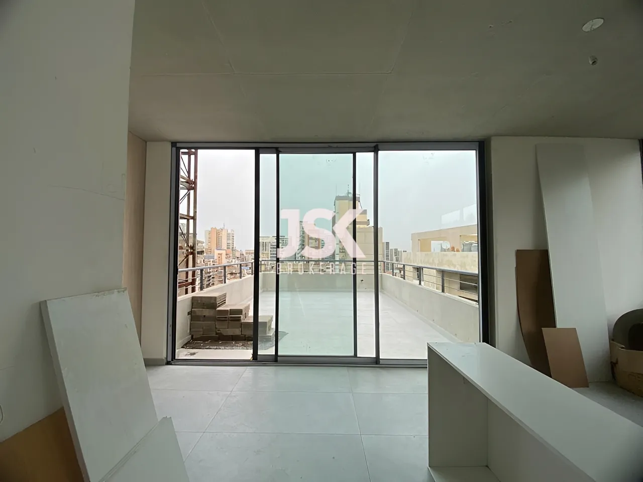 Apartment for Sale in Spears