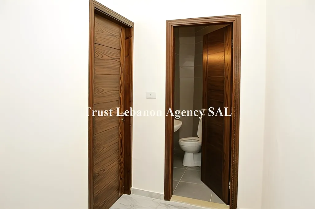 Office For Rent in Metn, Dekweneh