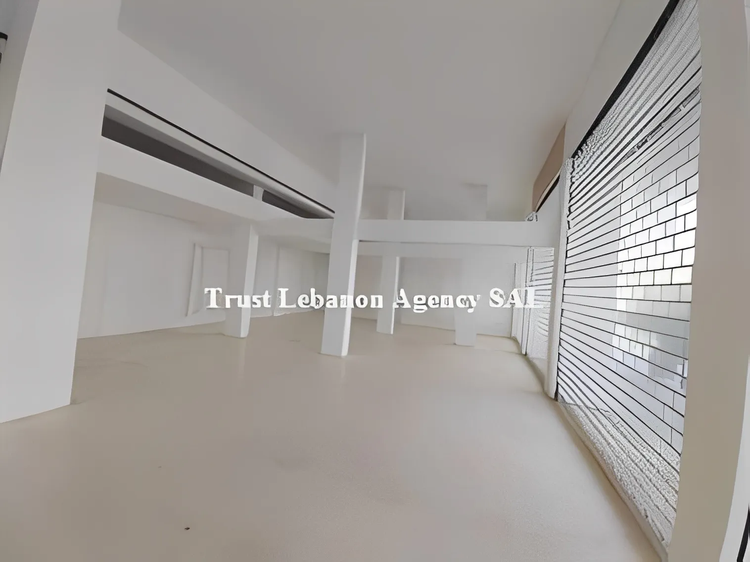 Shop for rent in Metn, Horsh Tabet
