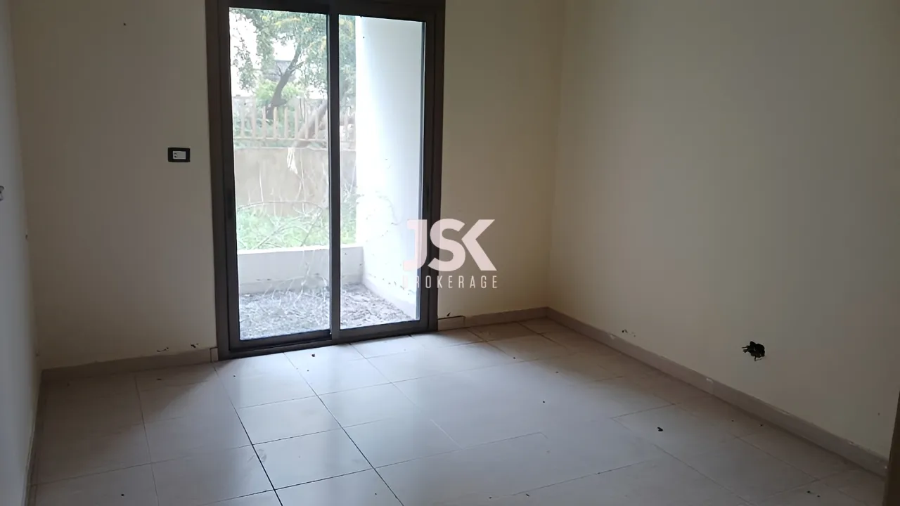 Apartment for Sale in Naqqache - 3 bed, 3 bath