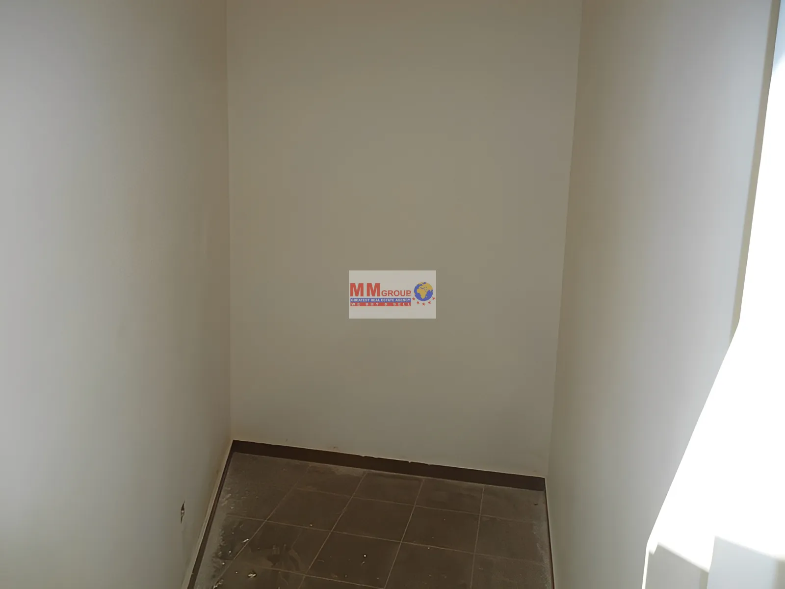 Apartment for Sale in Oyoun