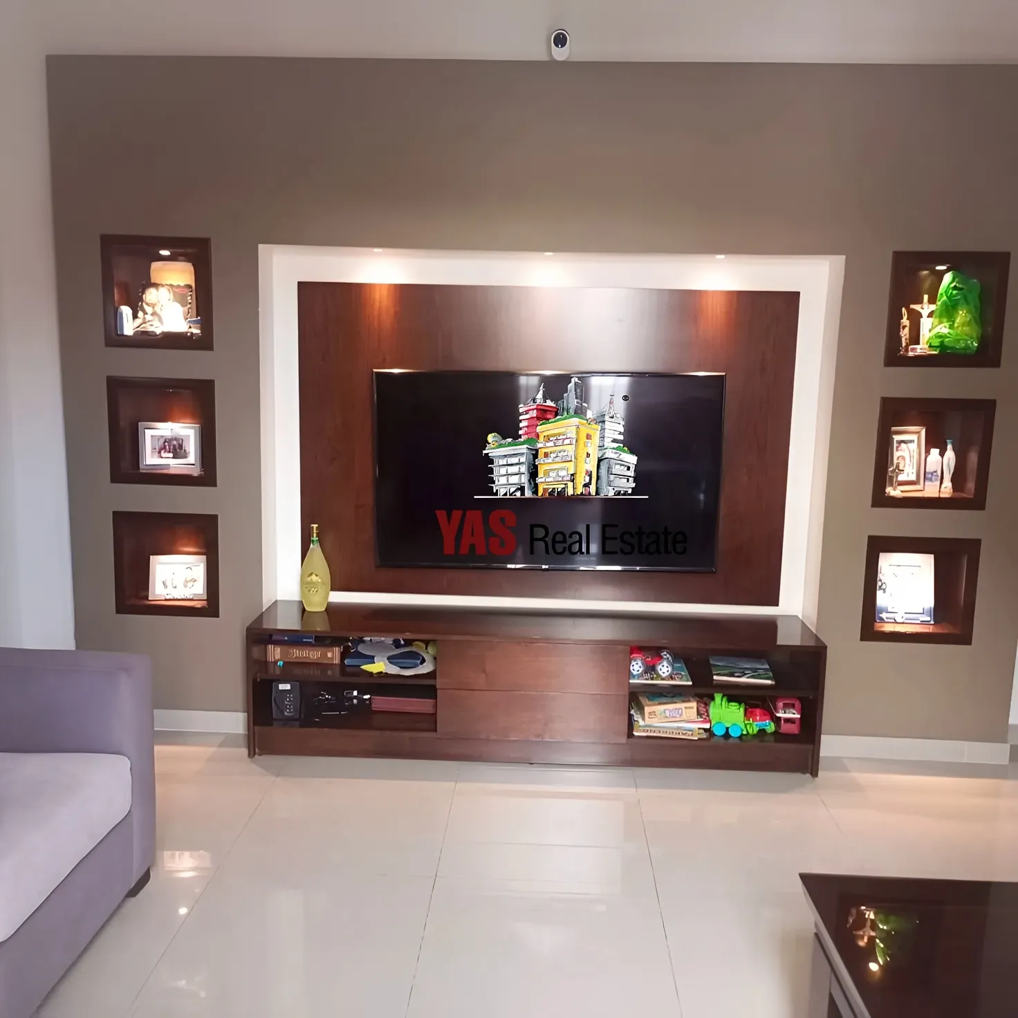 Apartment for Sale in Aaoukar, Lebanon
