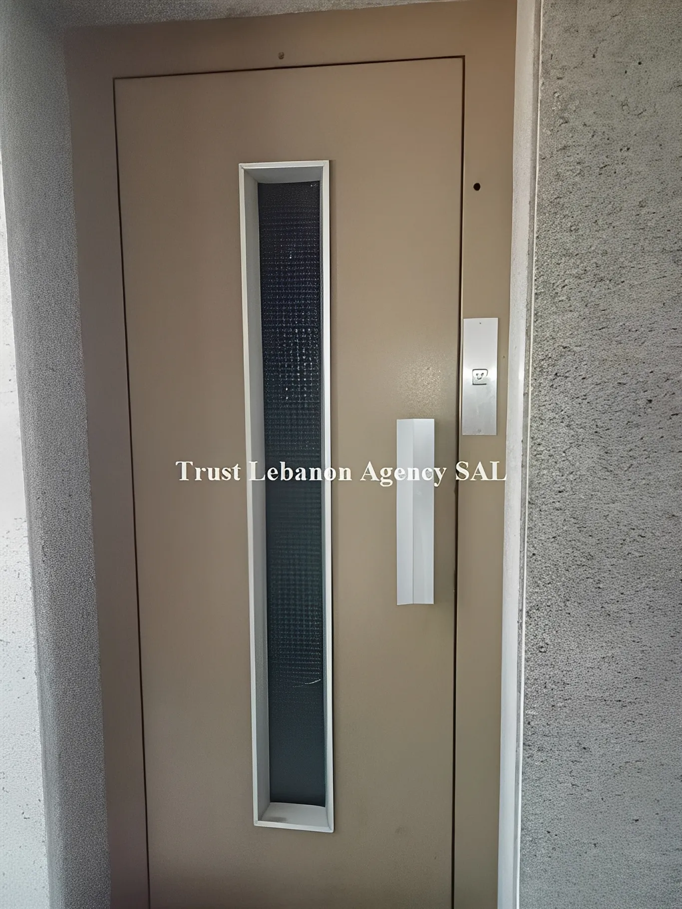 Office for sale in Baabda, Hazmieh