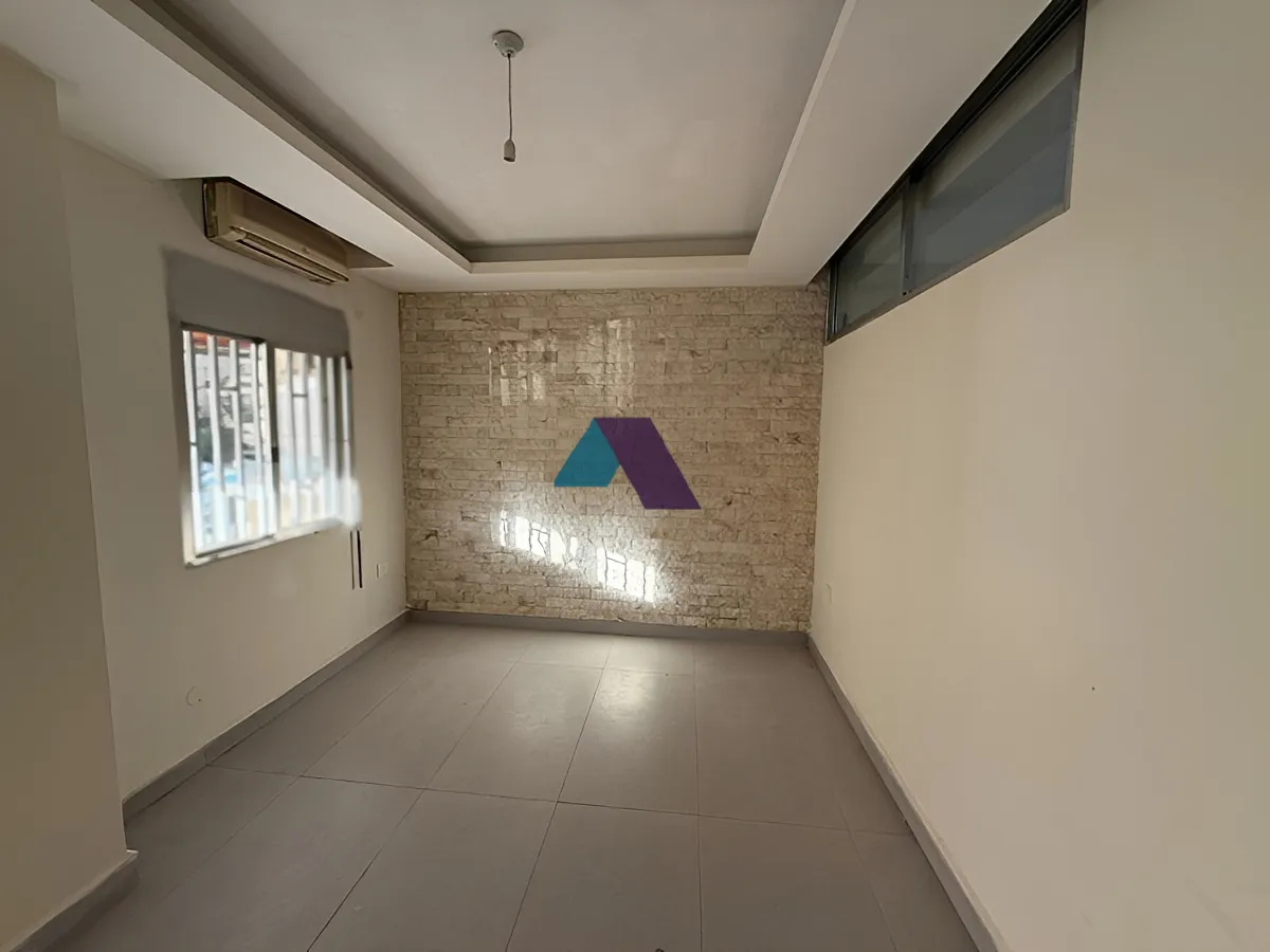 Apartment for Sale in Ballouneh