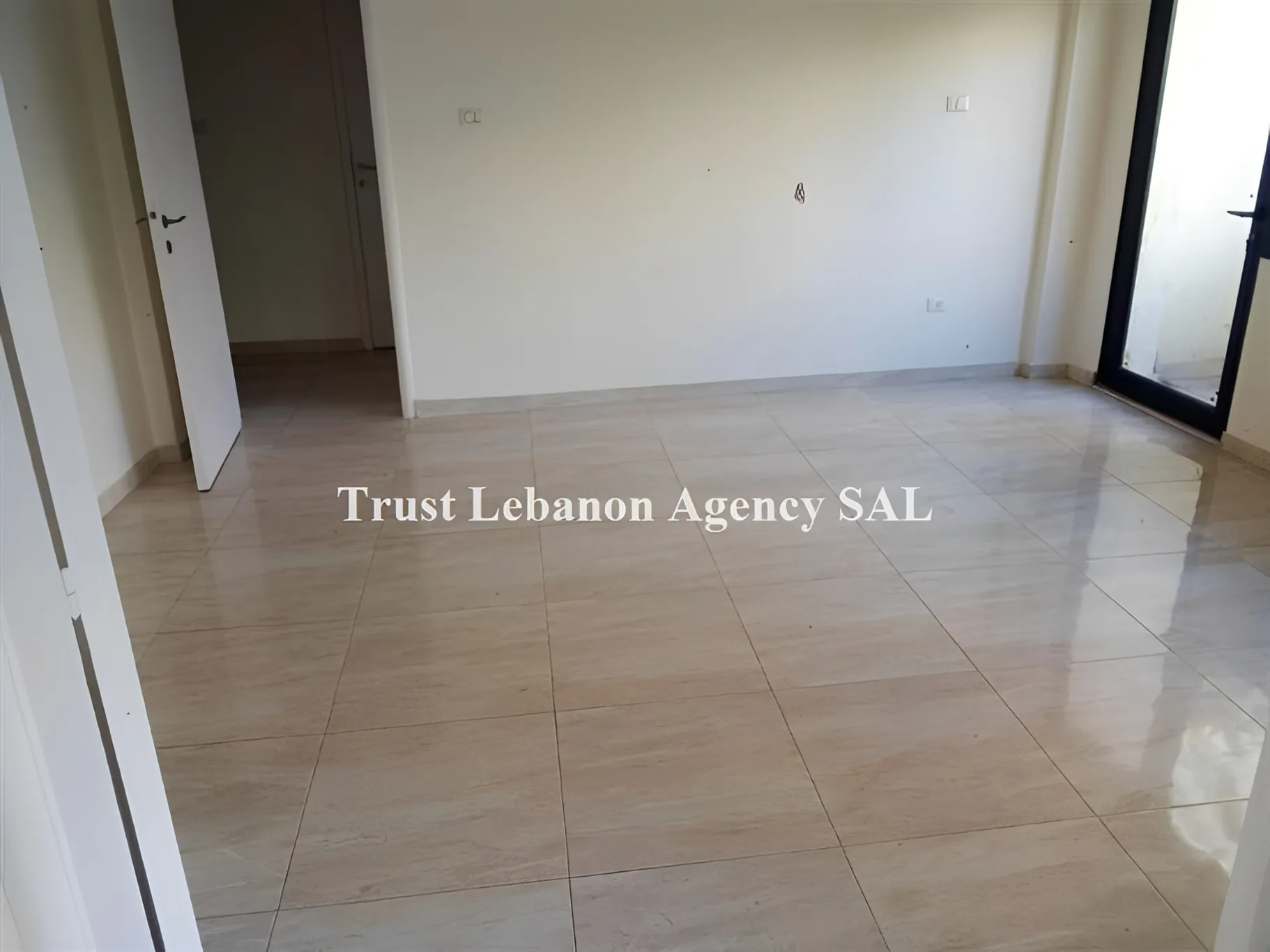 Office For Rent in Beirut, Badaro